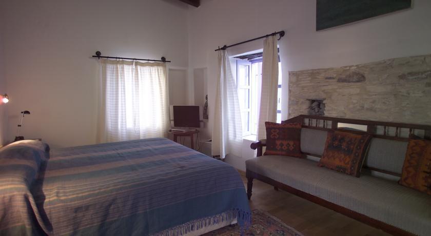 Калавасос: Sofronis House