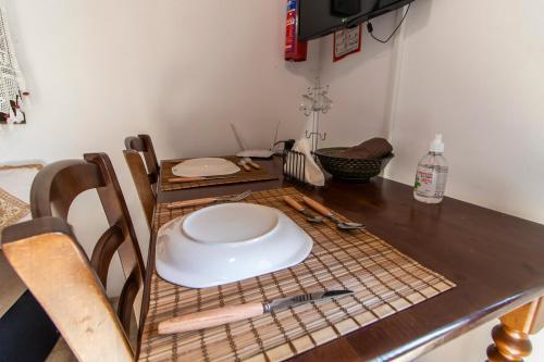 Калавасос: Andris House