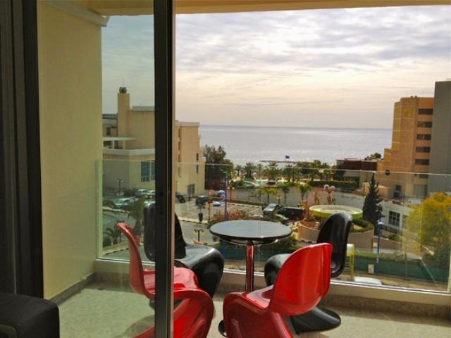 Агиос Тихонас: Avalon Beach Apartment