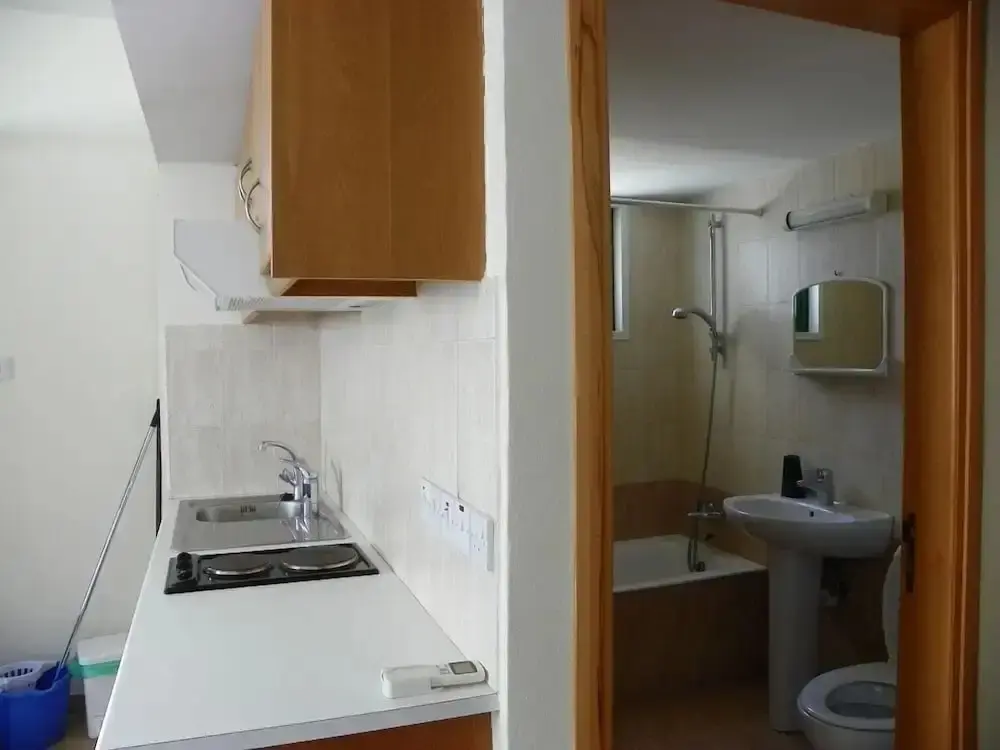 Ларнака: Sea 'n Lake View Hotel Apartments