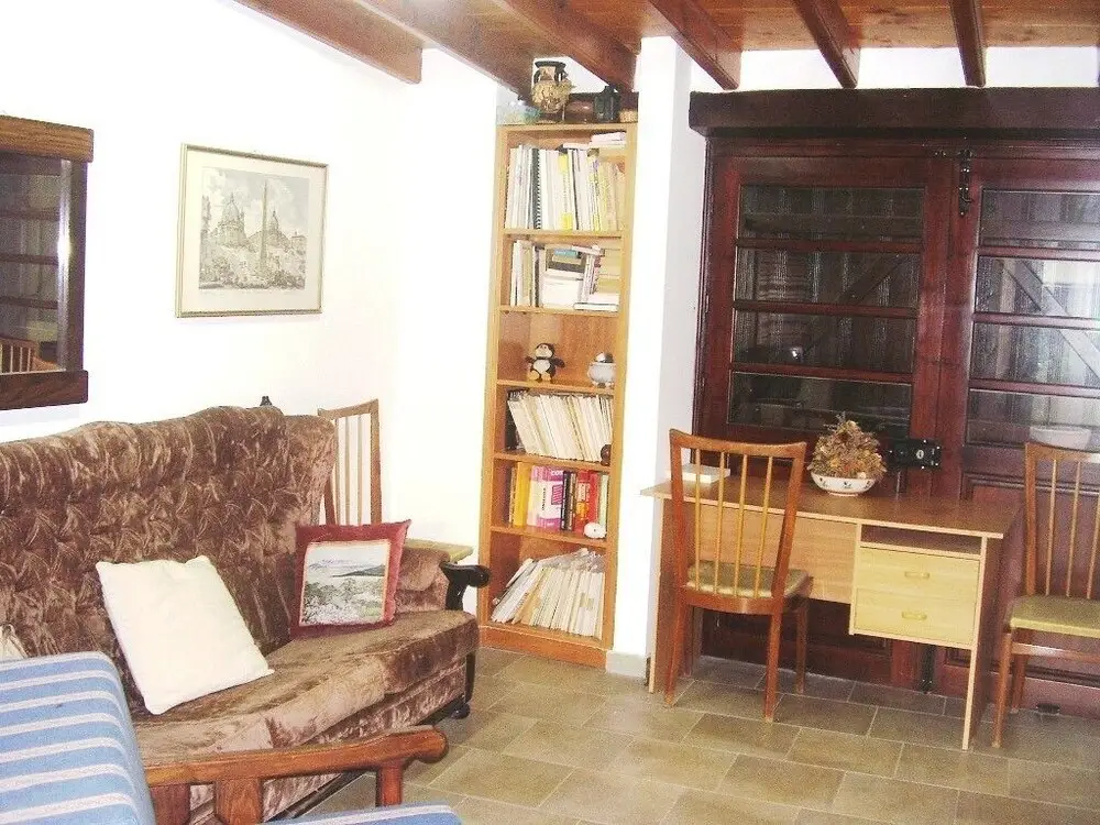 Литродонтас: Avli Traditional Houses