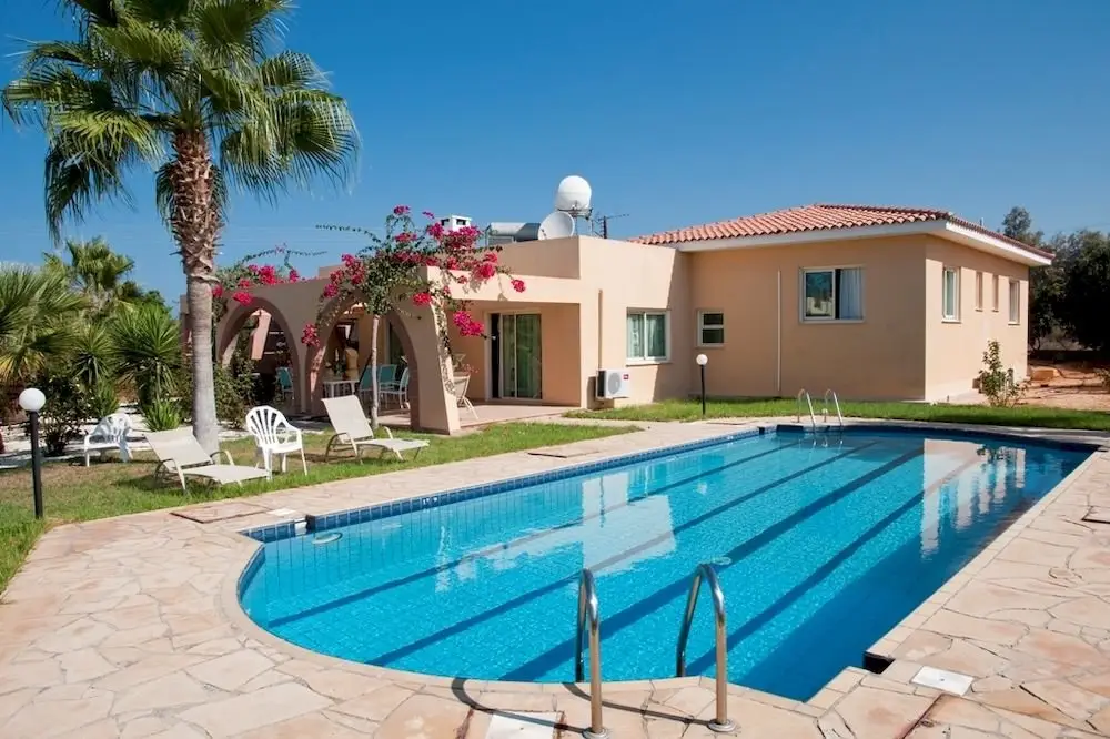 Пейя: Amalthia Villas