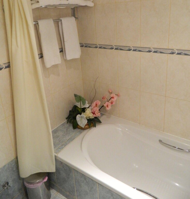 Гермасойя: Moniatis Hotel