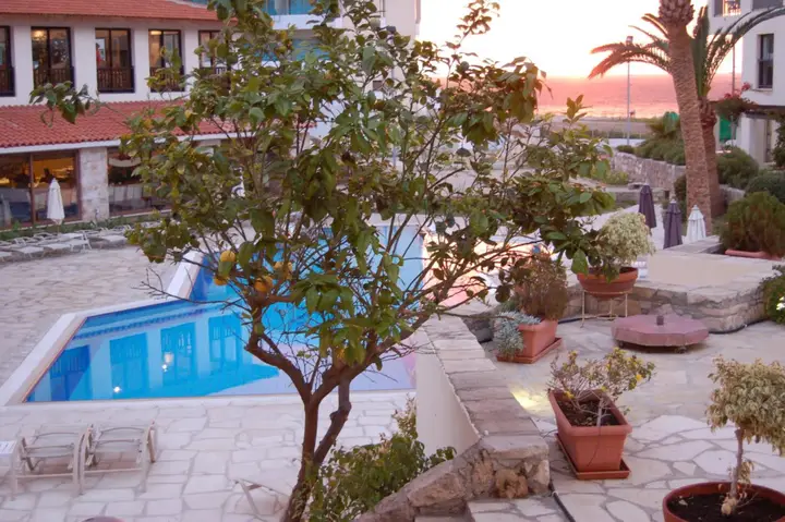 Пафос: Panareti Paphos Resort