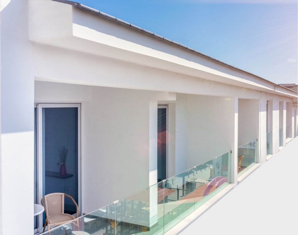 Айя-Напа: Napian Suites