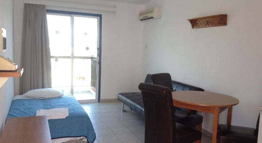 Айя-Напа: Aphelandra Hotel Apartments
