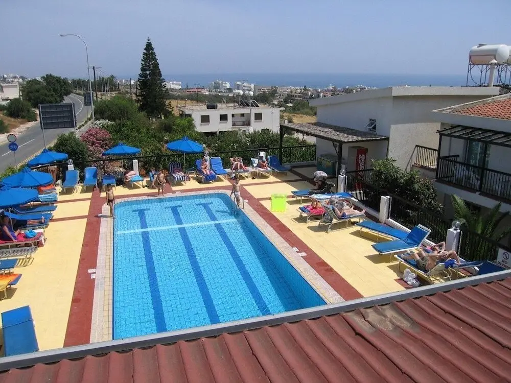 Айя-Напа: Aphelandra Hotel Apartments
