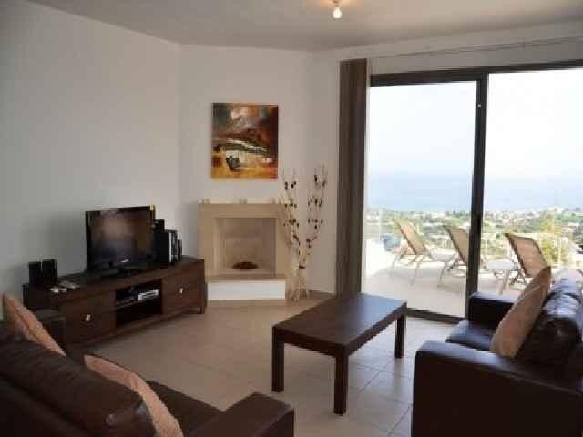Полис Хрисохус: Latchi Seaview Villas