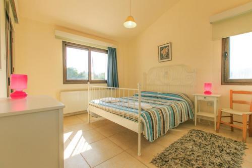 Полис Хрисохус: Villa Bougainvillea