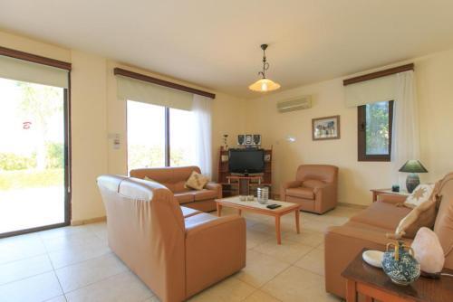 Полис Хрисохус: Villa Bougainvillea