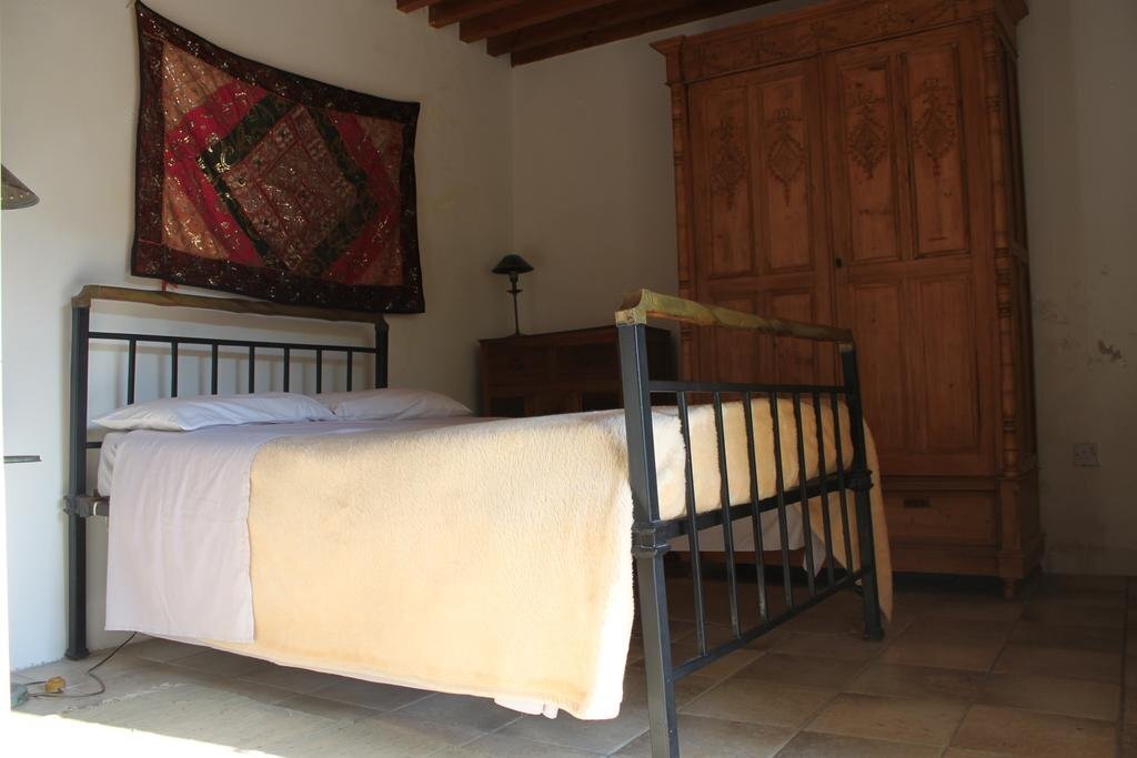 Какопетрия: Moustos Traditional House