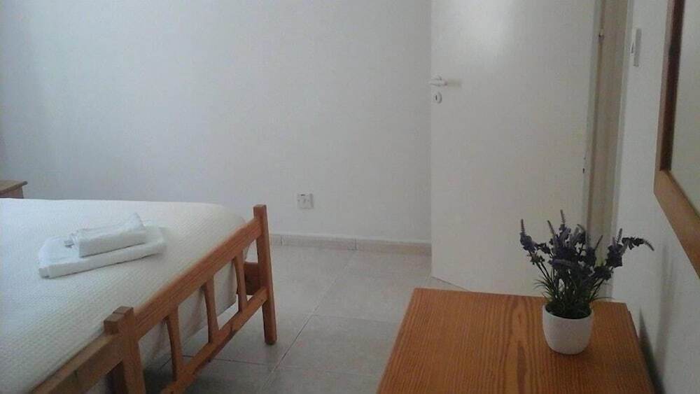 Полис Хрисохус: Kozis Hotel Apartments