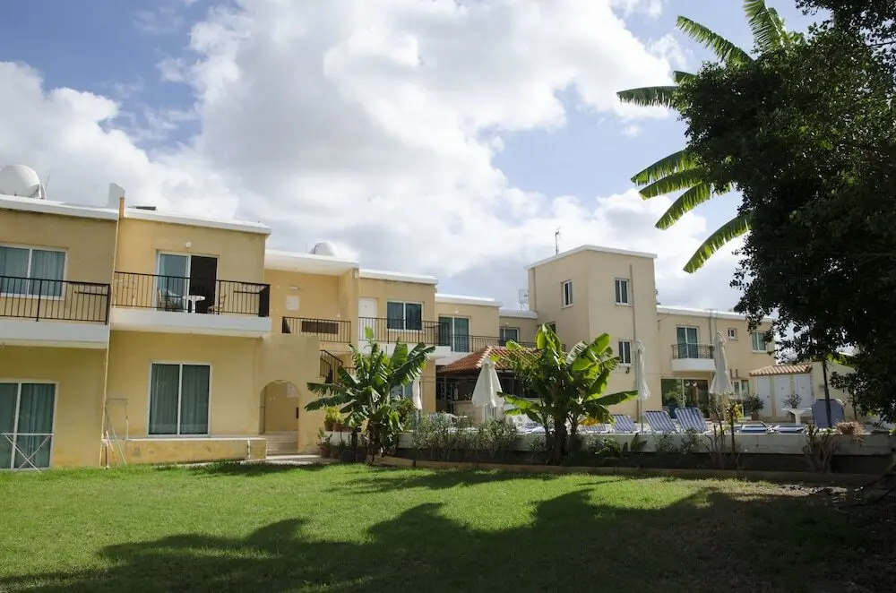 Полис Хрисохус: Kozis Hotel Apartments