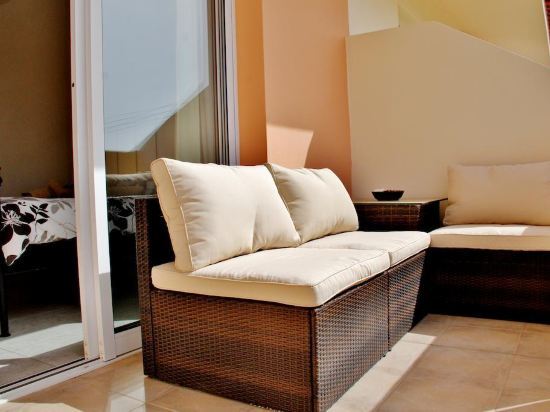 Пафос: Diana Townhouse