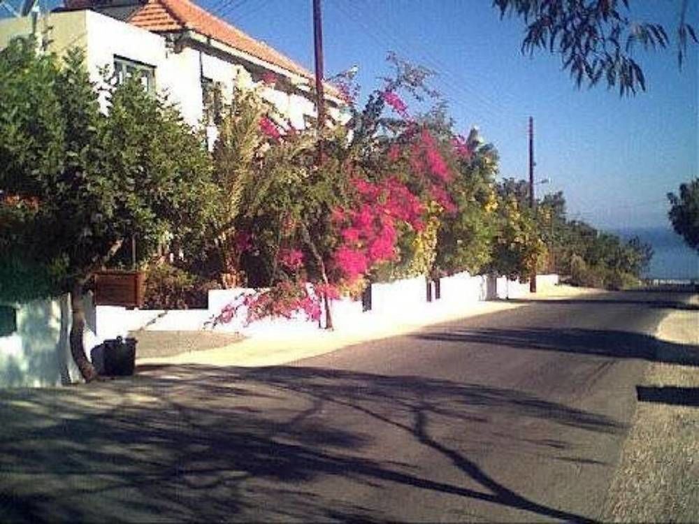 Нео Хорио: Agnades Apartments