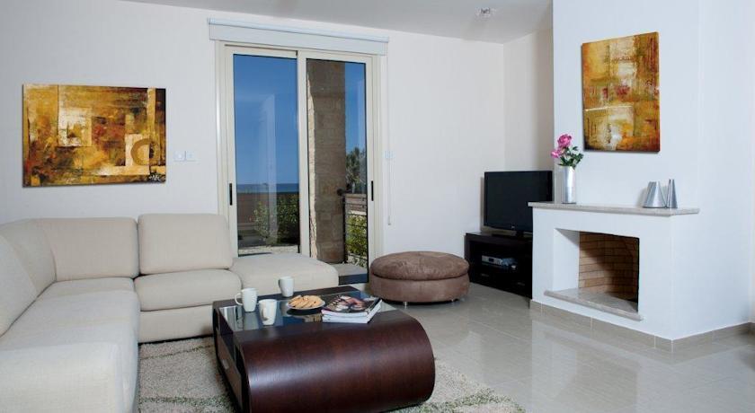 Mesoyios Beach Villas — фото 1