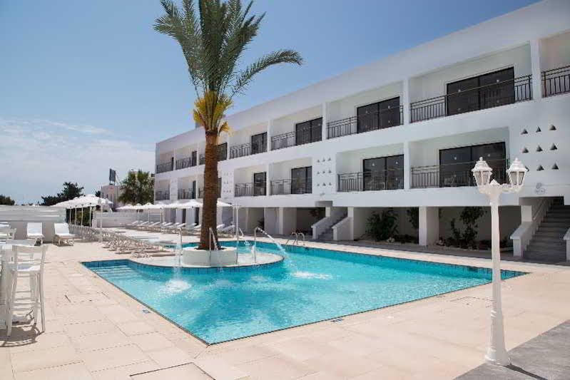 Айя-Напа: Liquid Hotel Apartments