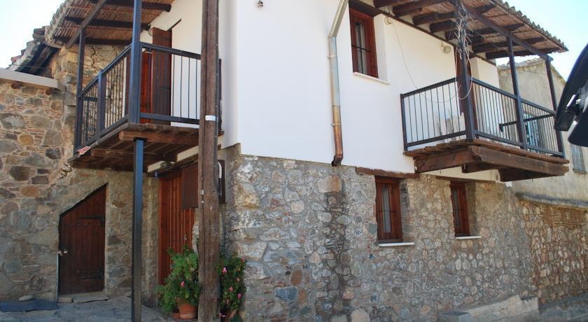Какопетрия: Guest House Aresti