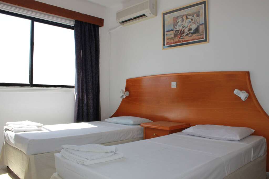Айя-Напа: Florea Hotel Apartments
