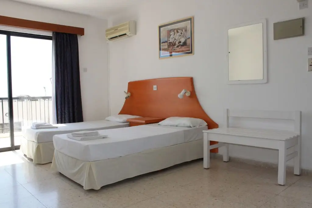 Айя-Напа: Florea Hotel Apartments