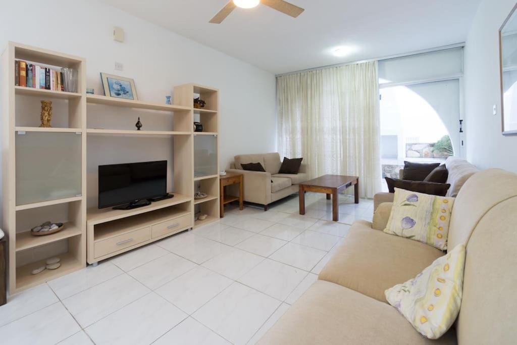 Писсури: Pissouri Beach Apartments