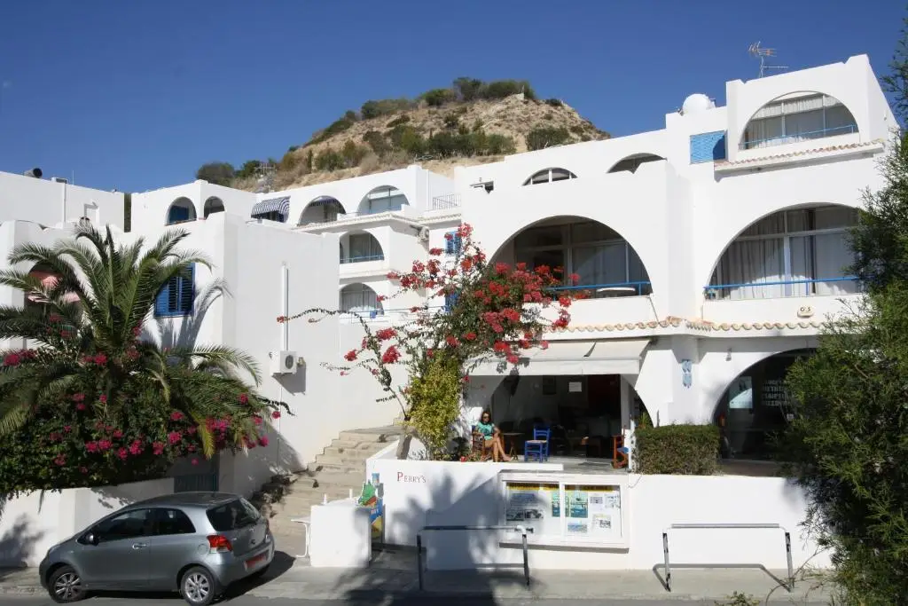 Pissouri Beach Apartments — фото 1