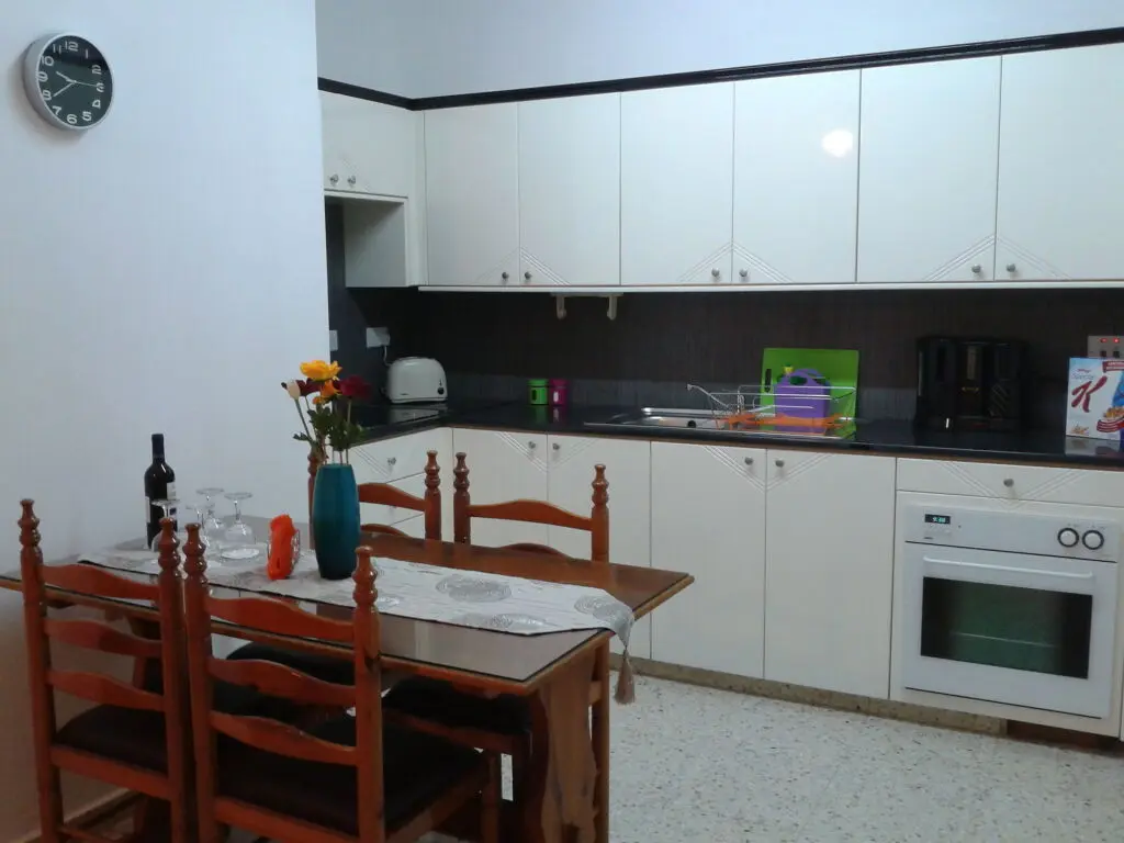 Айя-Напа: Elenapa Holiday Apartments