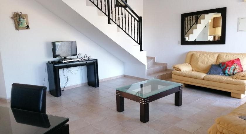 Полис Хрисохус: Avra Family Maisonettes