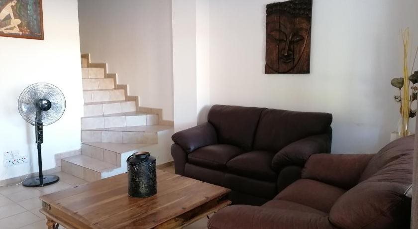 Полис Хрисохус: Avra Family Maisonettes