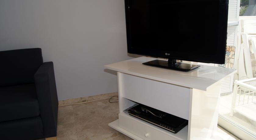 Агиос Тихонас: Amathusia Apartment No. 11