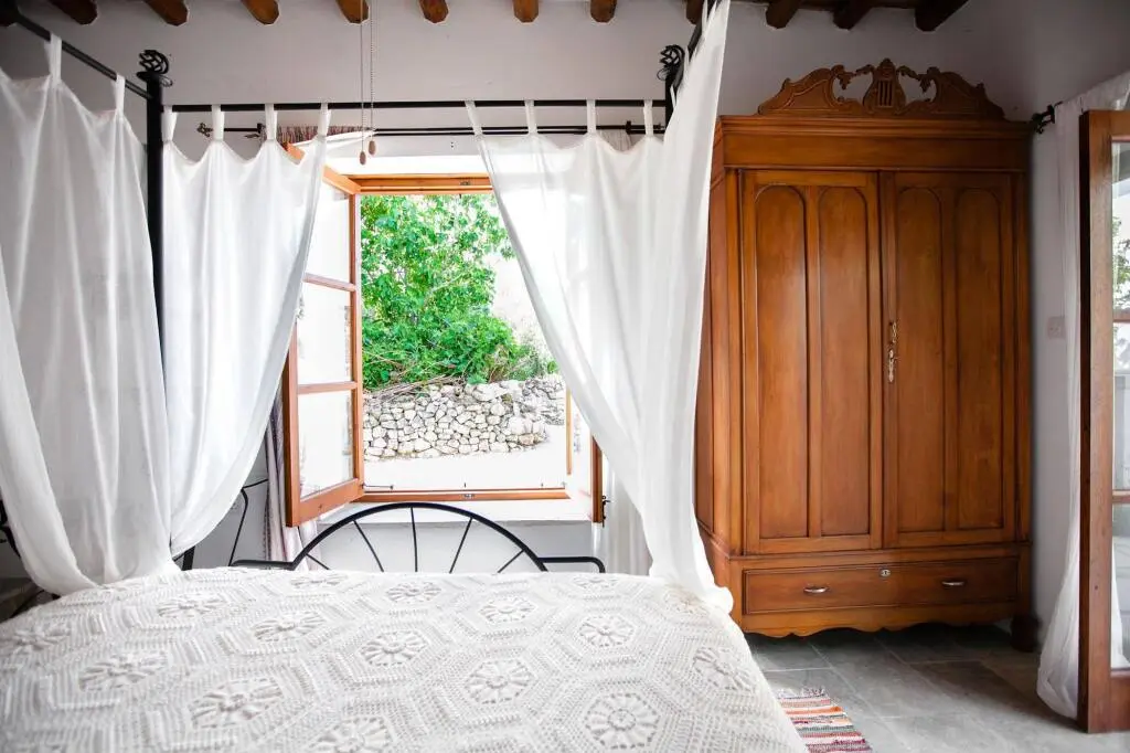 Пейя: SPITI Calliope - ex House of Eleni