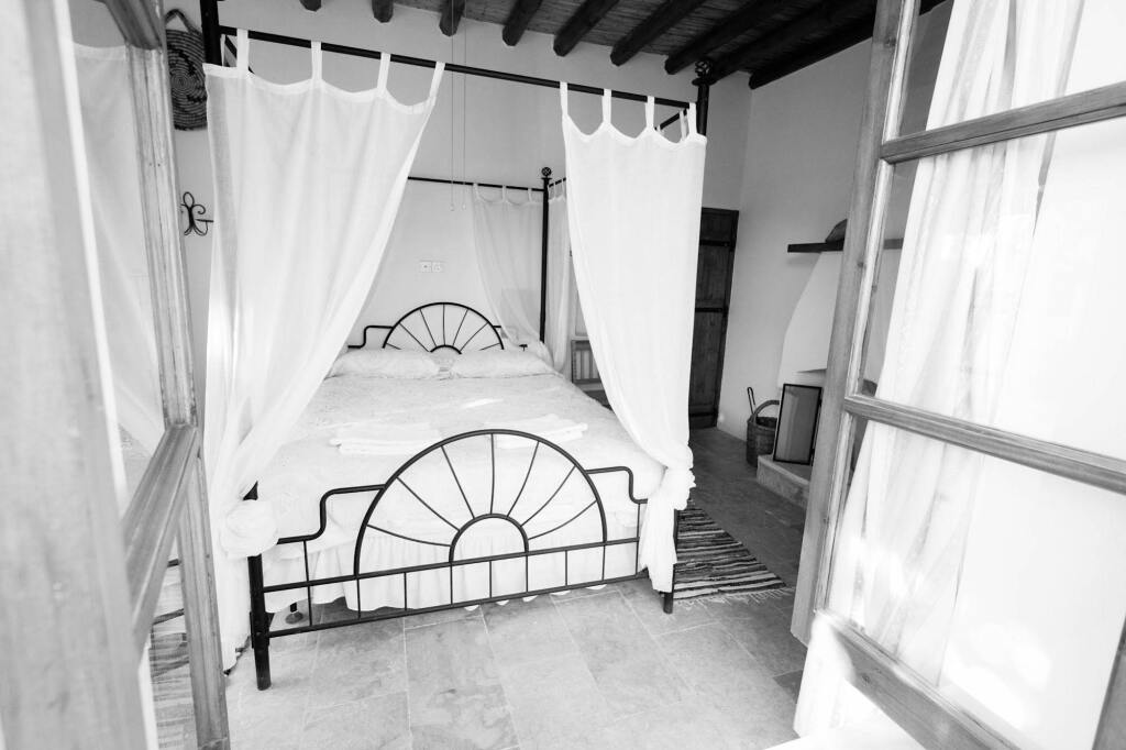 Пейя: SPITI Calliope - ex House of Eleni