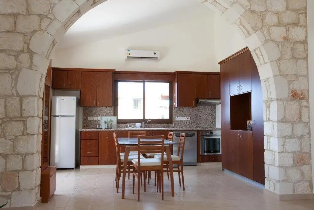 Киссонерга: Afroditi House