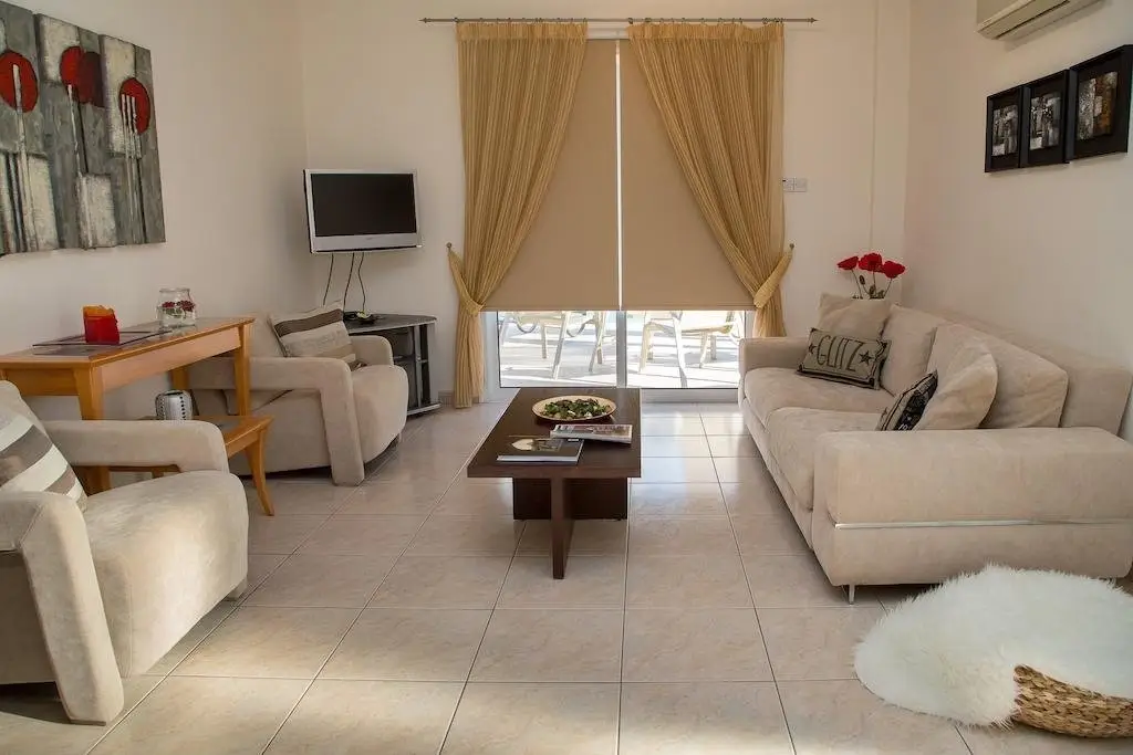 Пейя: Coral Bay Beach Breeze Villa