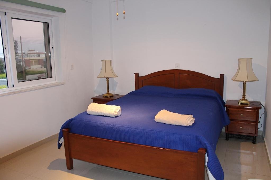 Пафос: Galatias Court