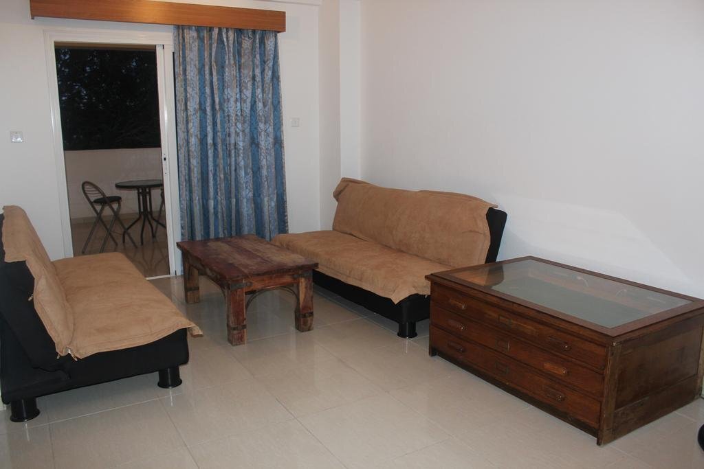 Пафос: Galatias Court