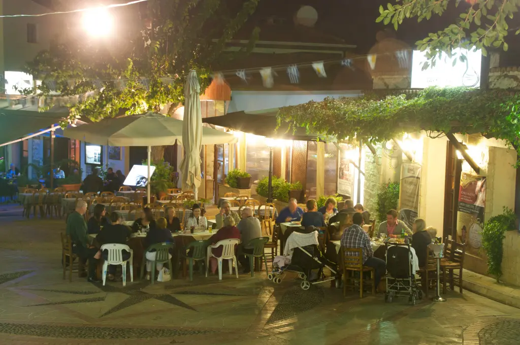 Писсури: Hylatio Tourist Village
