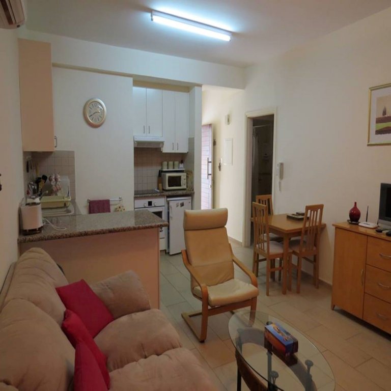 Пафос: King's Holiday Apartments