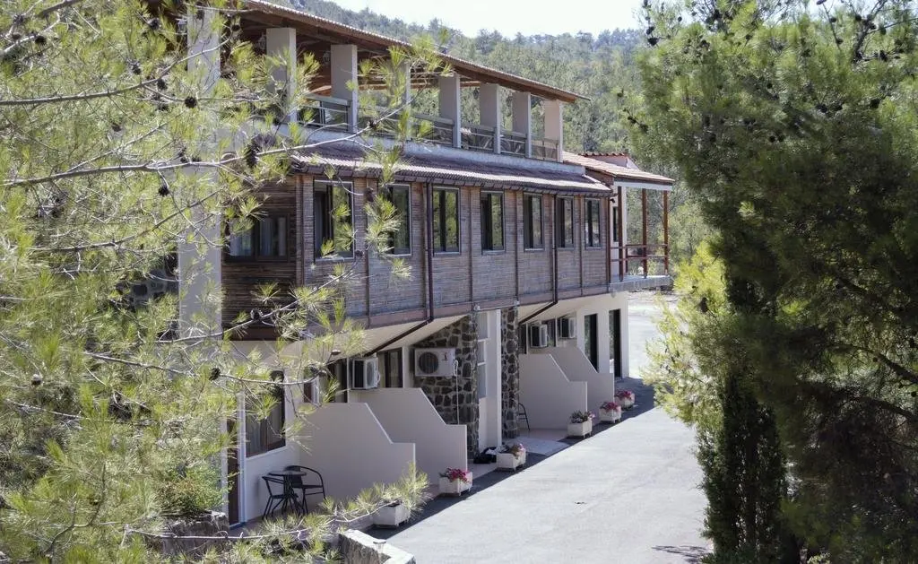 Какопетрия: Angels Hills Mountain Resort