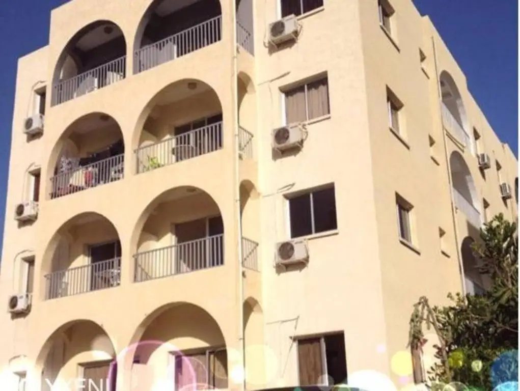 Polyxeni Hotel Apartments — фото 1