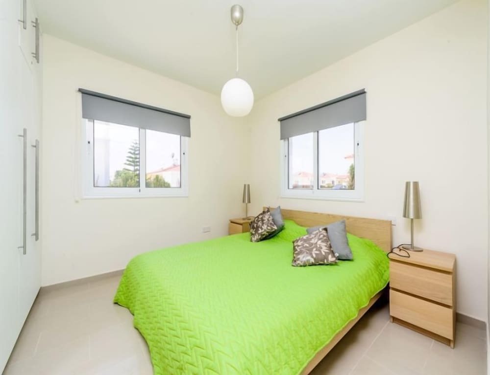 Айя-Напа: Sunrise Front Line Villa