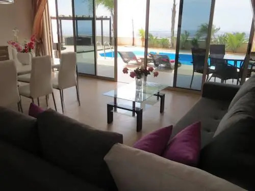 Лимассол: Sunset View Holiday Home