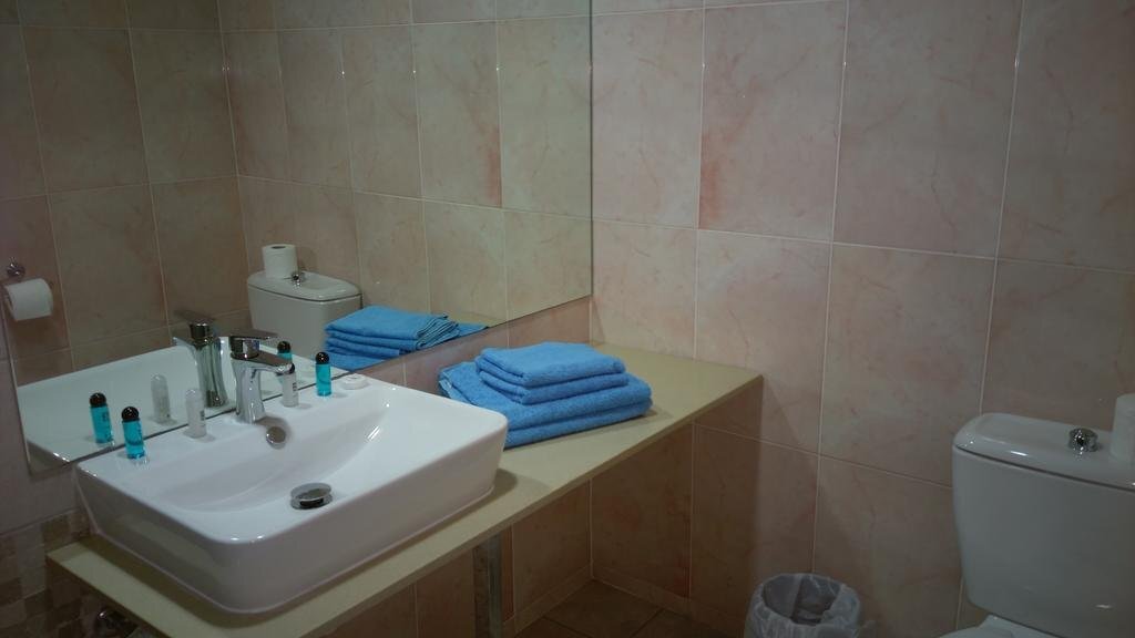 Ларнака: Palm Sea Beach Holiday Suites and Studios Apartments