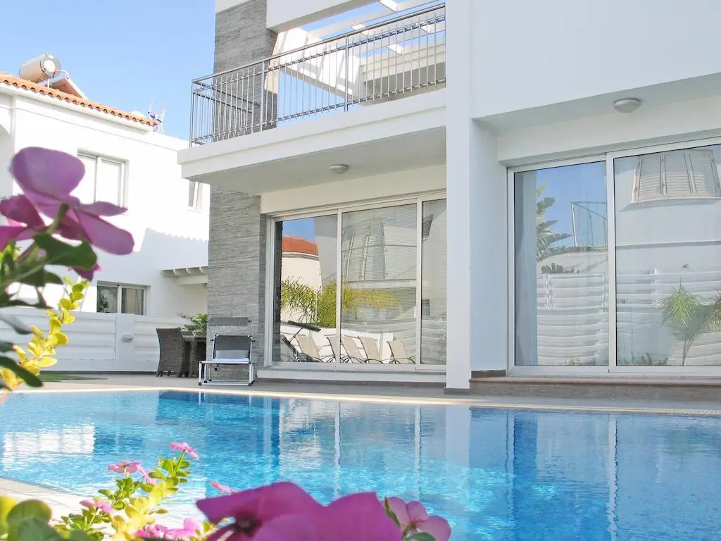 Протарас: Villa Hayley
