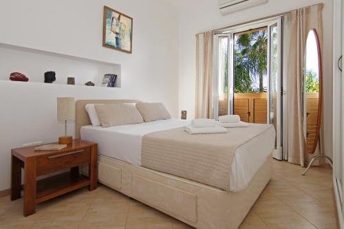 Айя-Напа: Villa Cleona