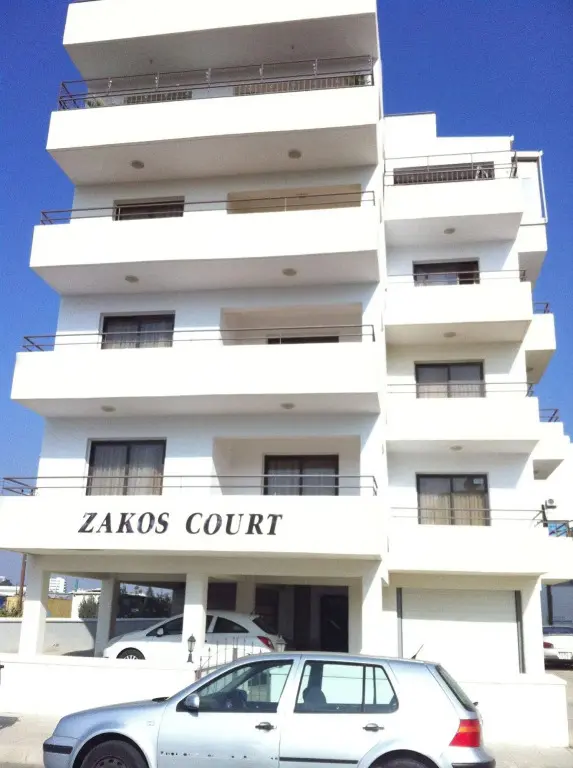 Ларнака: Zakos Court Apartments