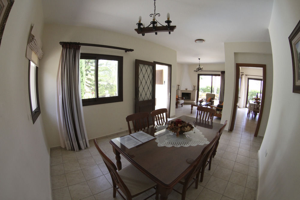 Писсури: Eve Pissouri Villas