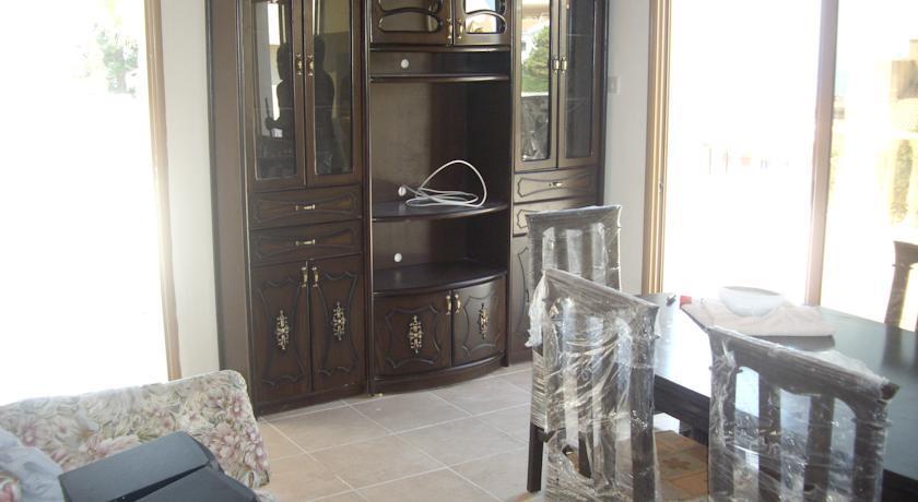 Пейя: Zambas Coral Bay Apartment