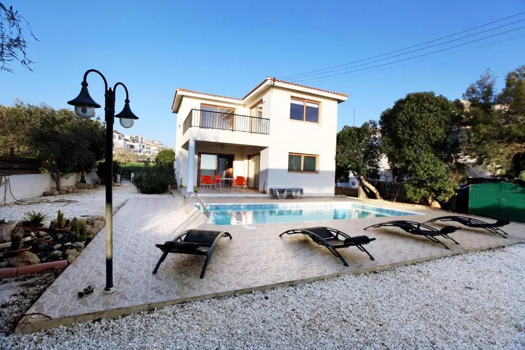 Хлорака: Villa Elina