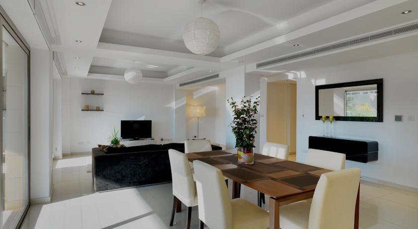 Агиос Тихонас: Savoya Luxury Apartment